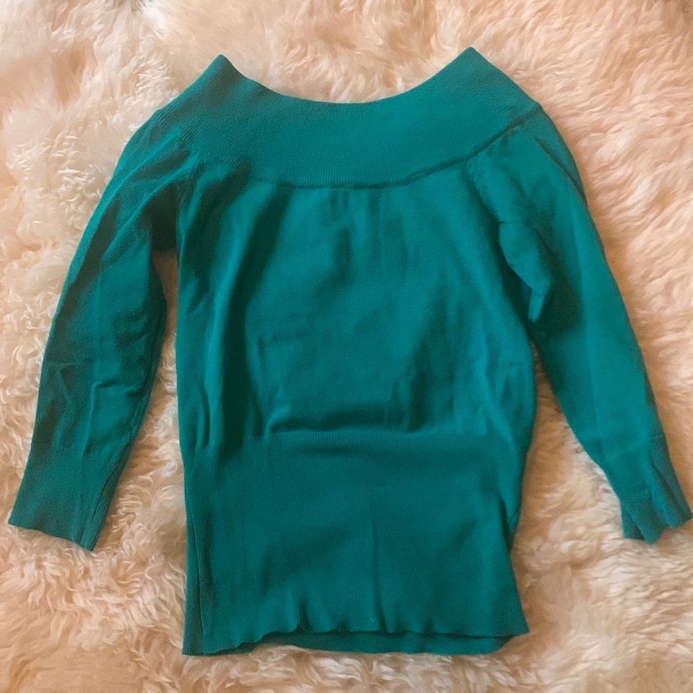 GREEN I.N.C SPRING SWEATER